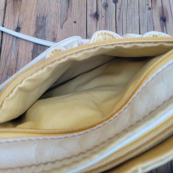 Fossil Vintage SL2083 Crossbody Bag Bone White Leather Western Cottagecore Style - Picture 10 of 12